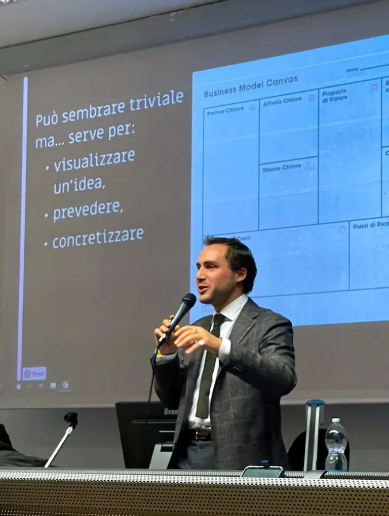 Pietro Cusi - allestimenti - produzione - mostre arte - eventi21